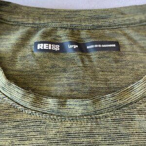 REI Men's Long sleeve shirt Large Ourdoor Performance Casual Top